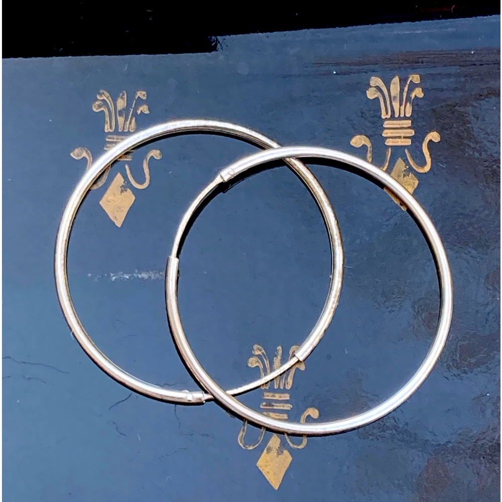 Sterling Silver Italian Endless Hoop Earring 30mm/1.18"